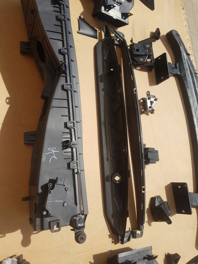 Tesla s рестайлинг  перед радиатор воды кондиционер другое Киев