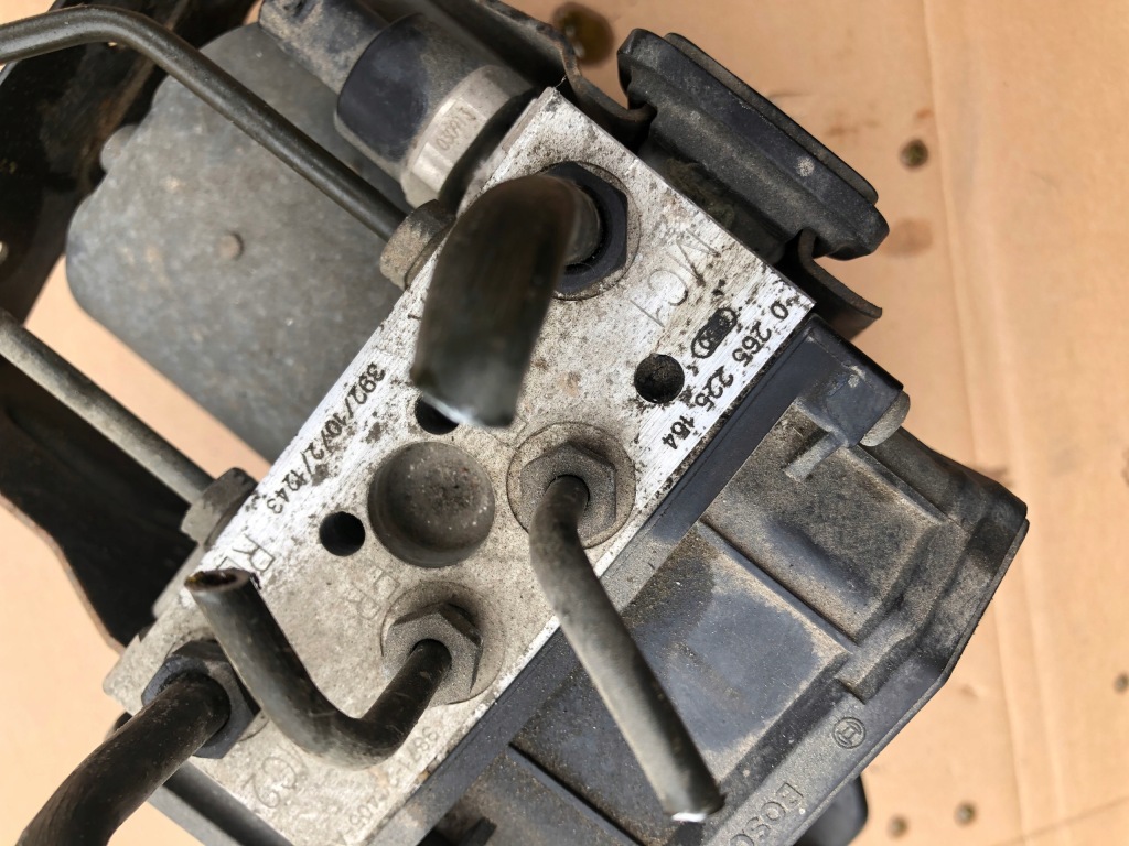 фото №4, Насос модуль abs ford mondeo mk3 2000-2005