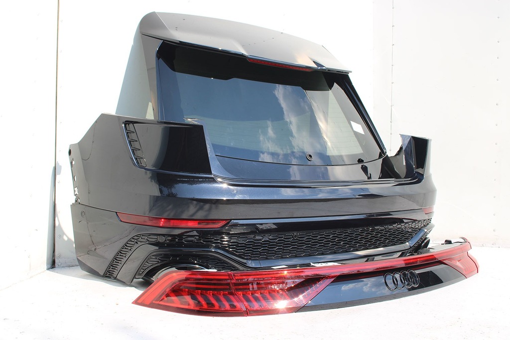 фото №11, Audi rsq8 lc9x задняя бампер + крышка багажника багажника лампы + лампа 2t orcasschwarz