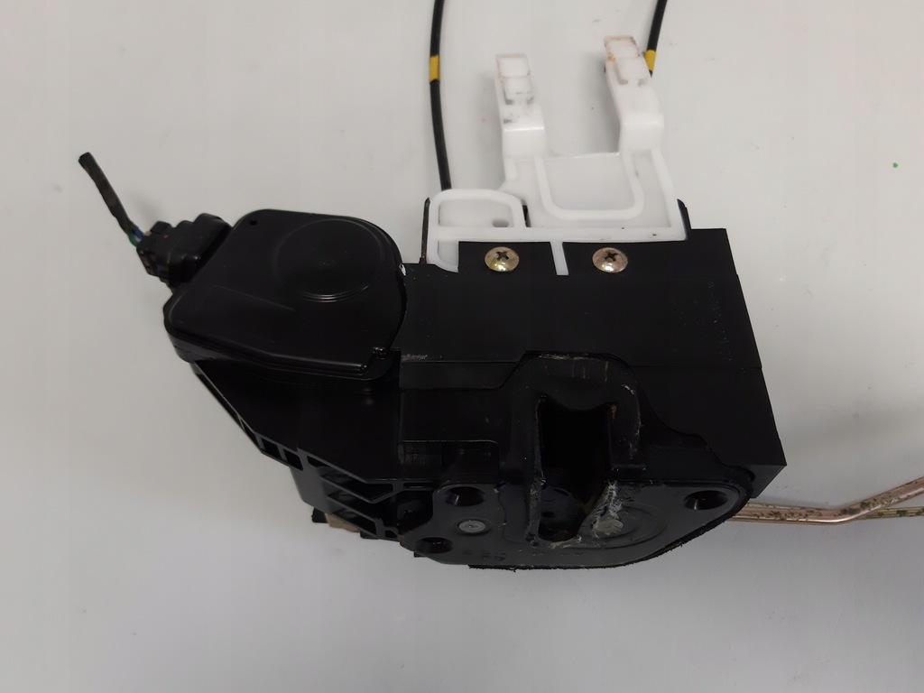 фото №6, Hyundai santa fe i замок правый перед europa 5pinów