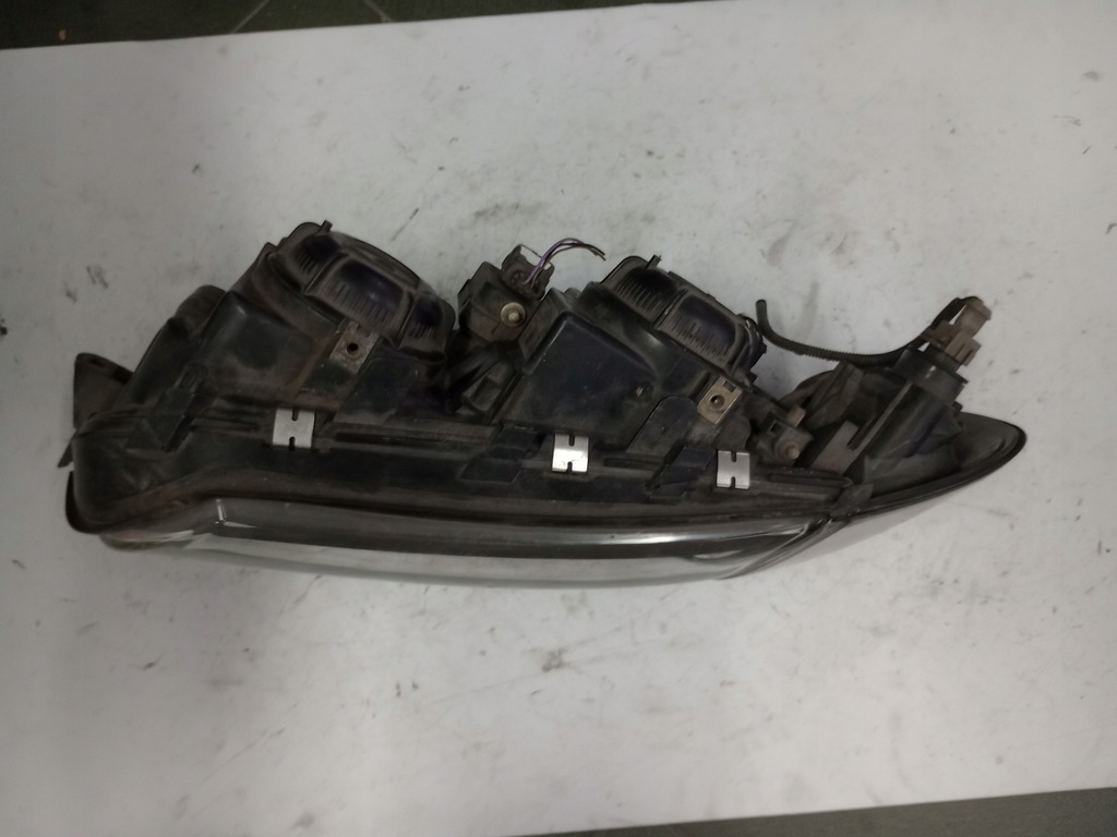 фото №8, Volvo s80 i лампа левый перед 8662855 europa