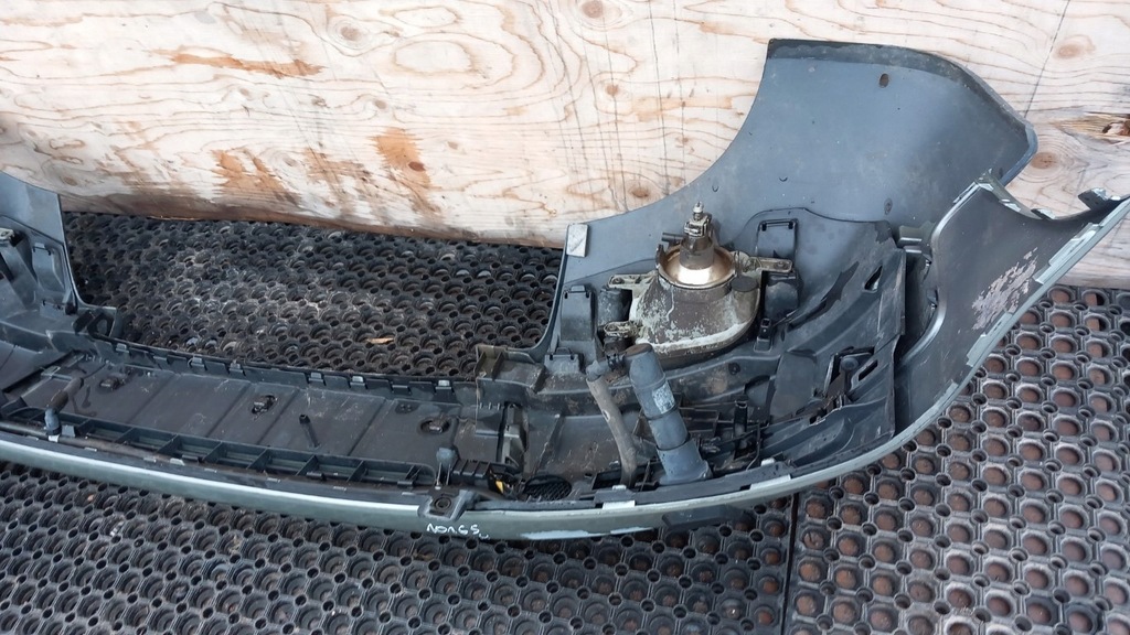 фото №8, Volvo xc90 i бампер перед 471 противотуманная фара sprysk