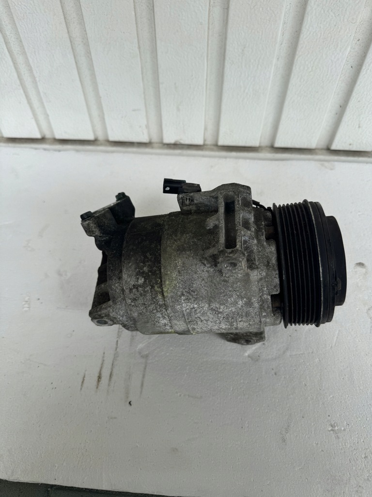 фото №1, Renault koleos 1 i 07- 2.0dci компрессор кондиционера 92600-jy02a