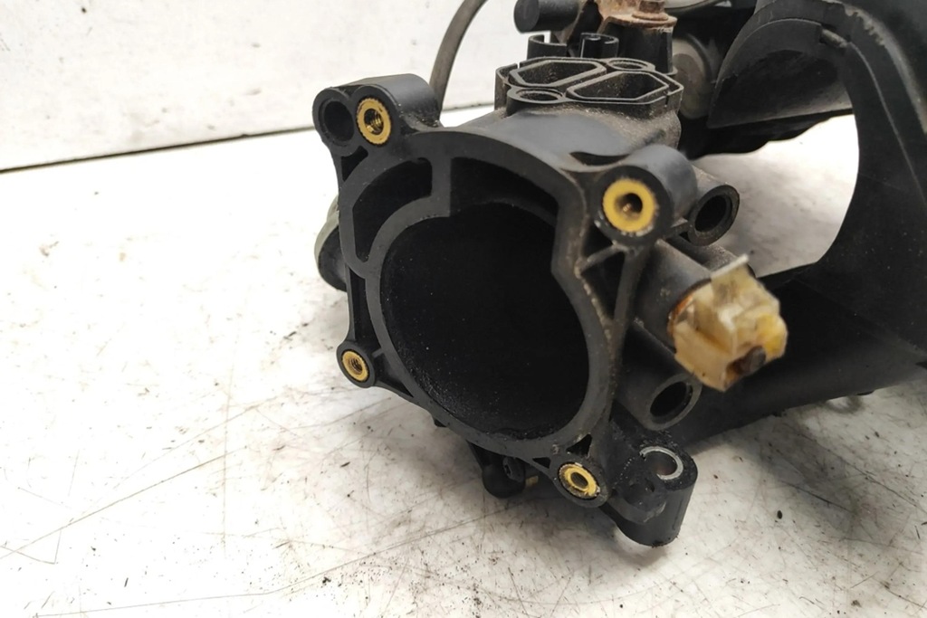 фото №8, Колектор всмоктуючий mazda 6 sedan gg 4s4g9f479aa 1.8l бензиновий 88kw 2002