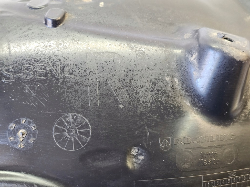 Підкрилок mercedes a-klasa w177 a177 перед праве оригінал  177 b247 a1776901203 Оригінал