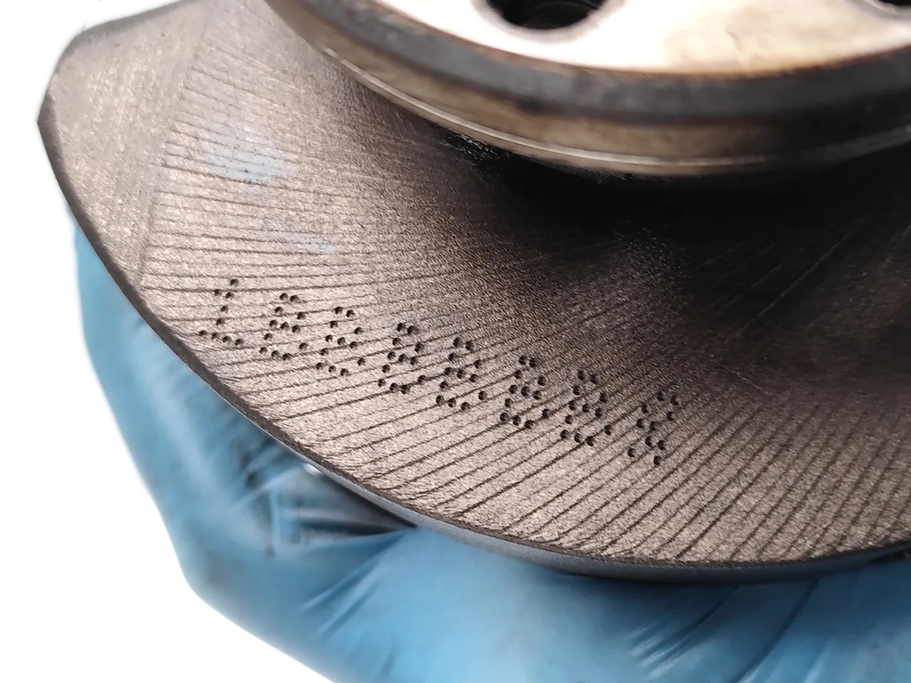 фото №7, Volvo c70 wał колінчастий d5 дизель 132kw 180 hp d5244t8 2007 convertible