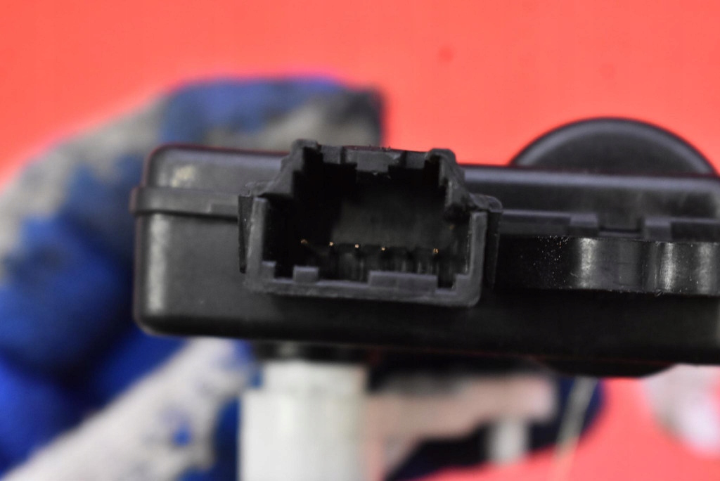 Моторчик отопителя 8l84-19e616-ca ford c-max mk2 2.0 hybrid 188 km 15-19 Киев