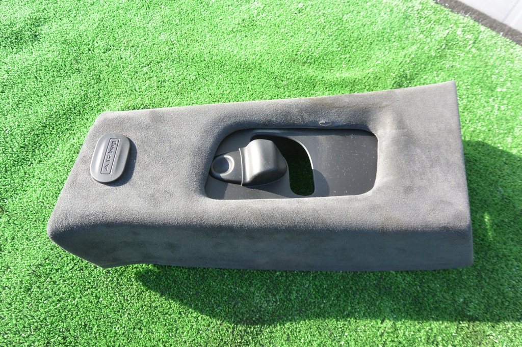 фото №11, Захист стійка алькантара maserati quattroporte vi