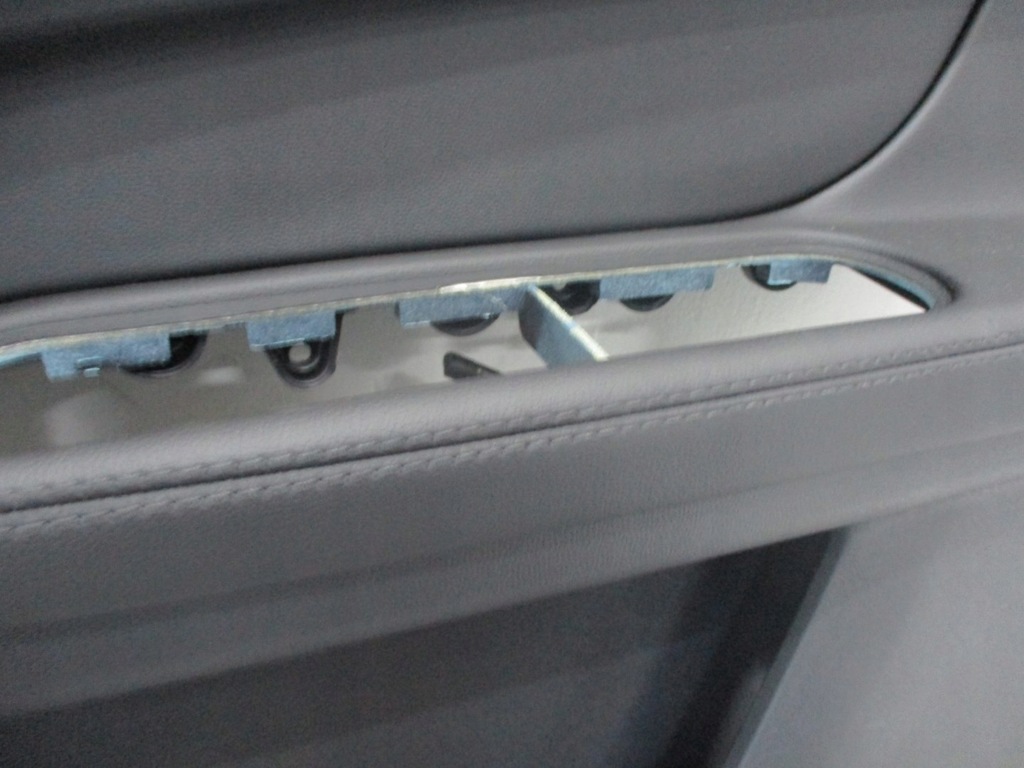 фото №7, Оббивка оббивка двері mini f60 countryman 18r