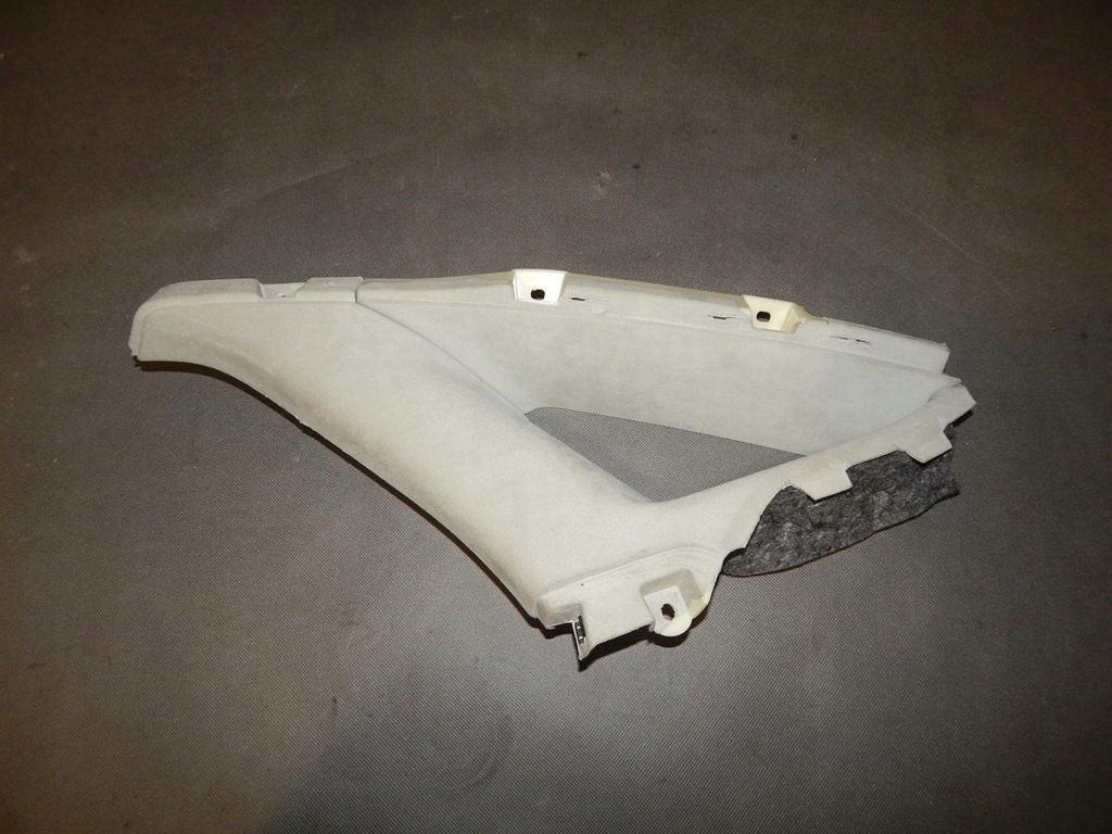 фото №1, Audi a8 d4 защита обшивка стойка fj3 4h0867242c