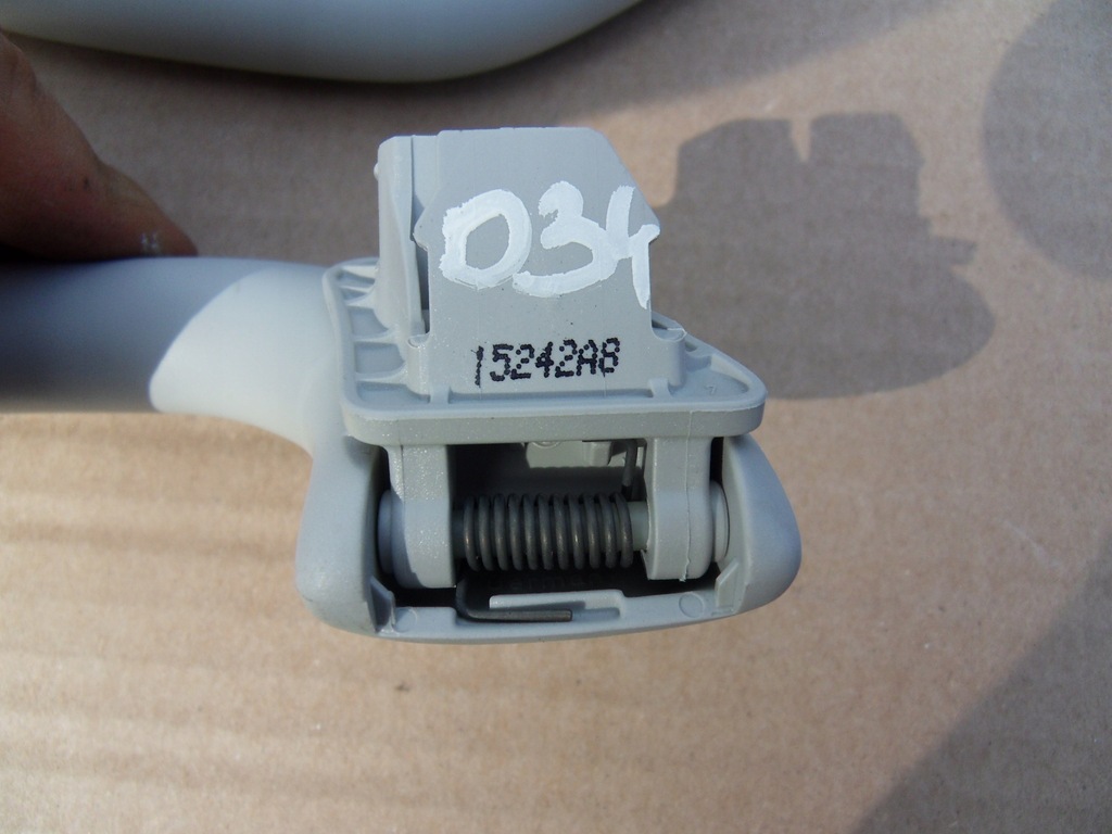 фото №10, Ручка кронштейн потолочный vw golf v plus комплект