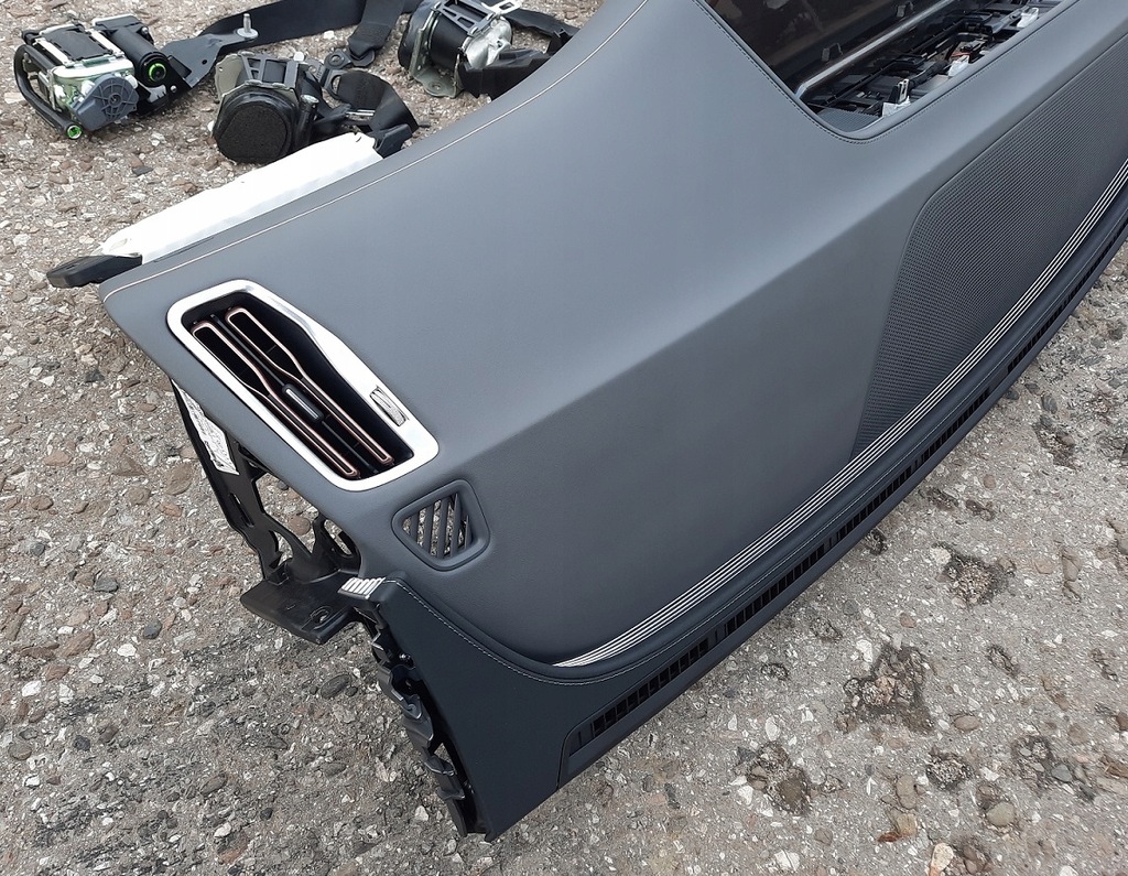 фото №5, Mercedes eqc w293 панель приладів панель приладів подушки безпеки подушка безпеки