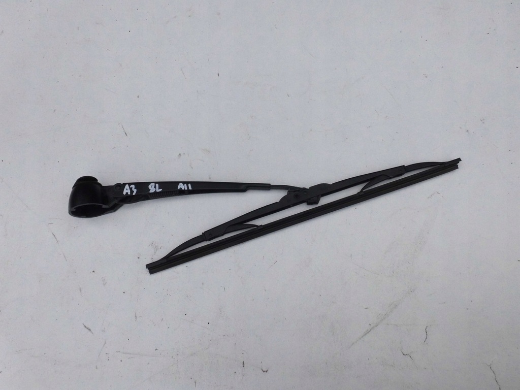 фото №1, Рычаг дворник крышки 8d9955407 a3 8l 3 дверь