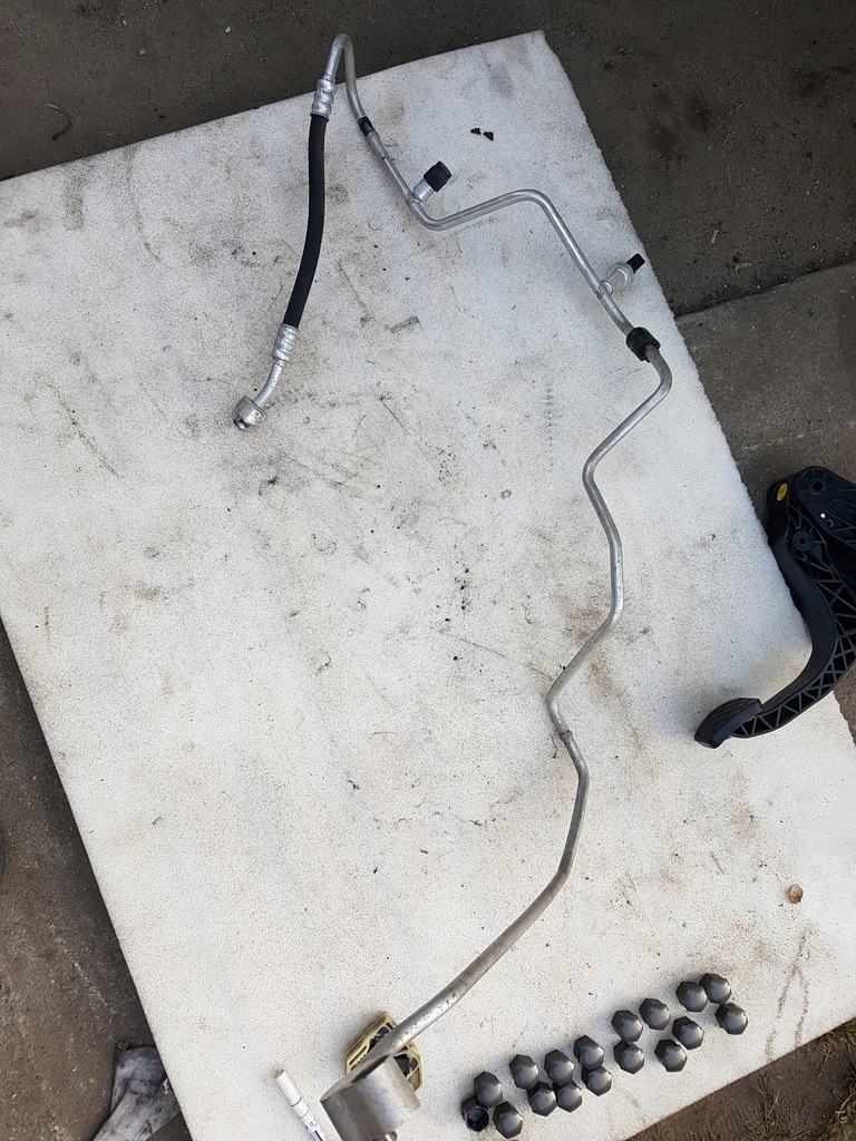 фото №1, Шланг кондиціонера skoda rapid 1.2 tsi