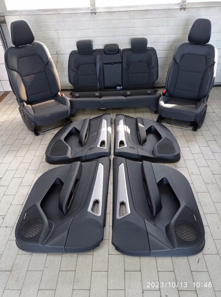 фото №1, Сиденья сиденье заднее сиденье обшивки комплект renault arkana состояние jak nowe