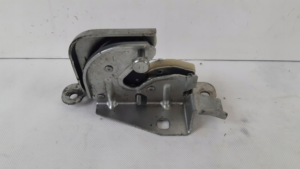 фото №1, Mitsubishi pajero ii v20 замок кришки