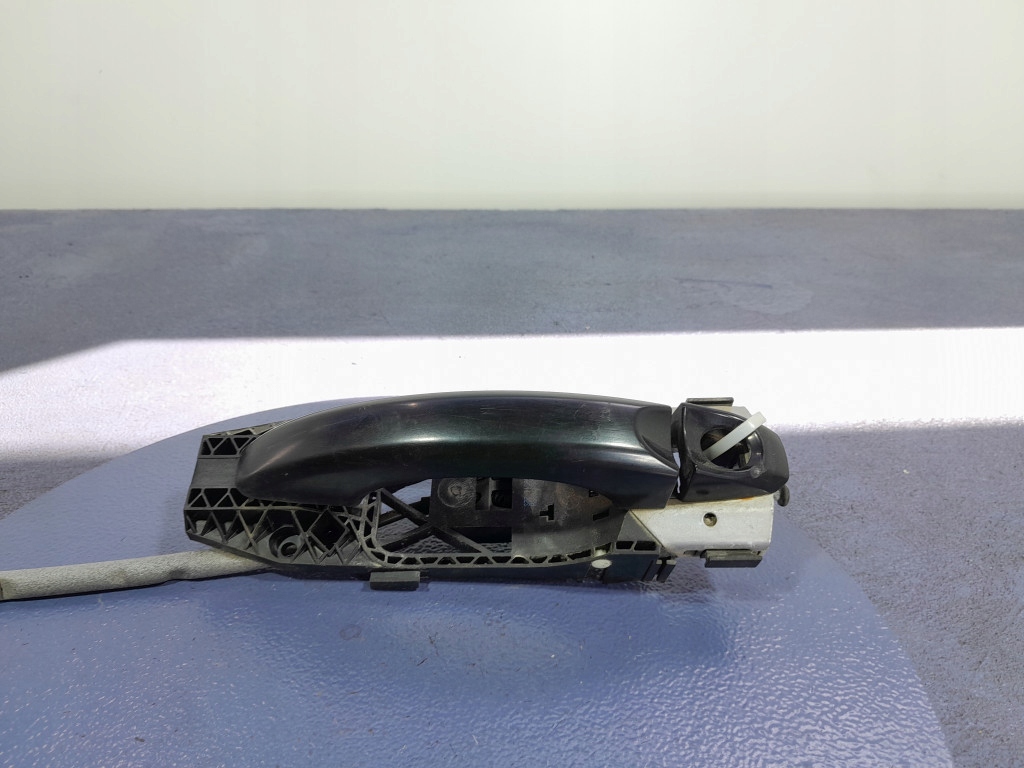 фото №2, Vw amarok i ручка перед левая наружная