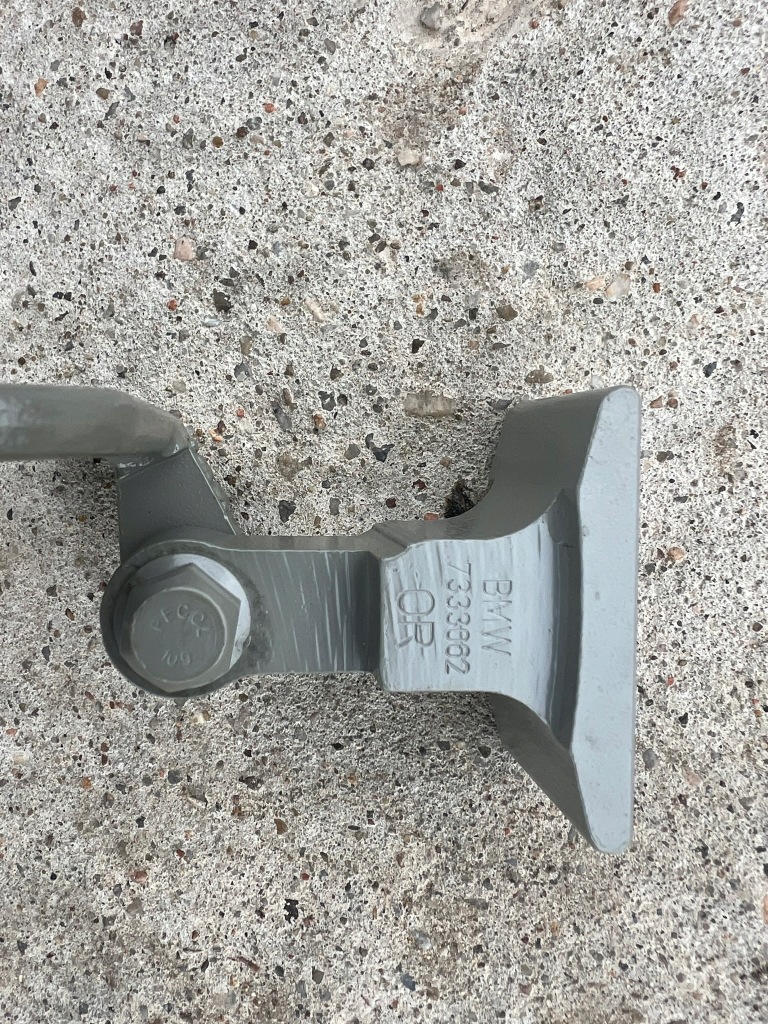 фото №4, Петля дверь bmw ix i20 задняя правый новый оригинальный