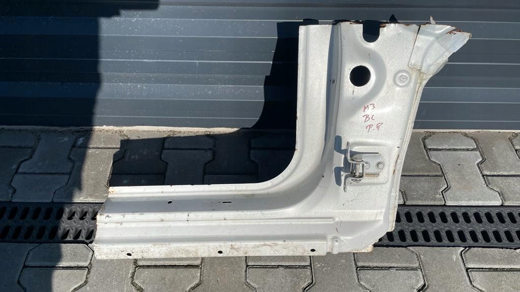 фото №1, Mazda 3 bl hb 09-13 поріг блок двигуна a правий