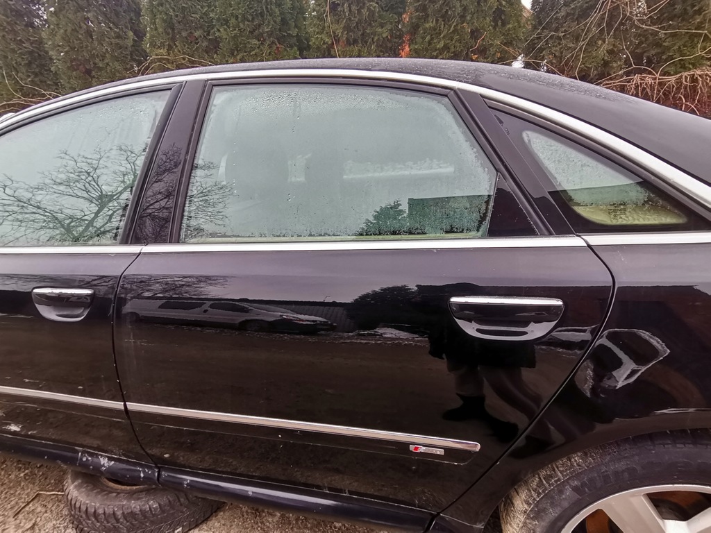 фото №1, Дверь левая задние audi a8 d3