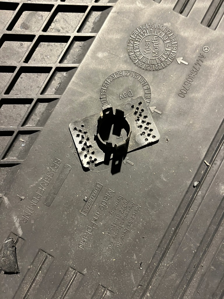 фото №1, Корзина кронштейн pdc stelvio giulia