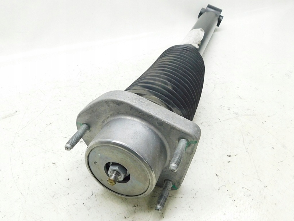 фото №3, Амортизатор задняя - land rover discovery v 5 l462