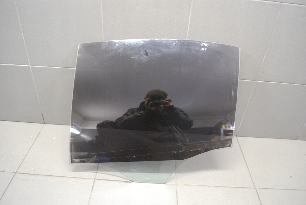 фото №1, Стекло дверь левый задняя bmw e90 as2 07r