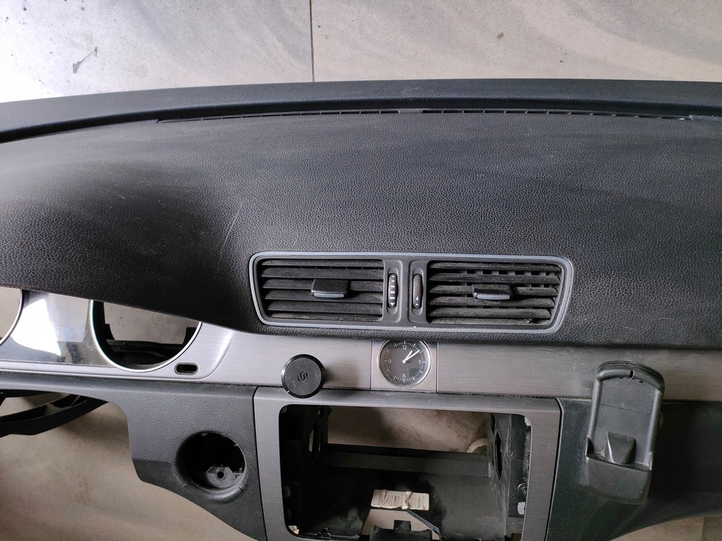 фото №8, Vw passat b7 kombi приборная панель консоль europa