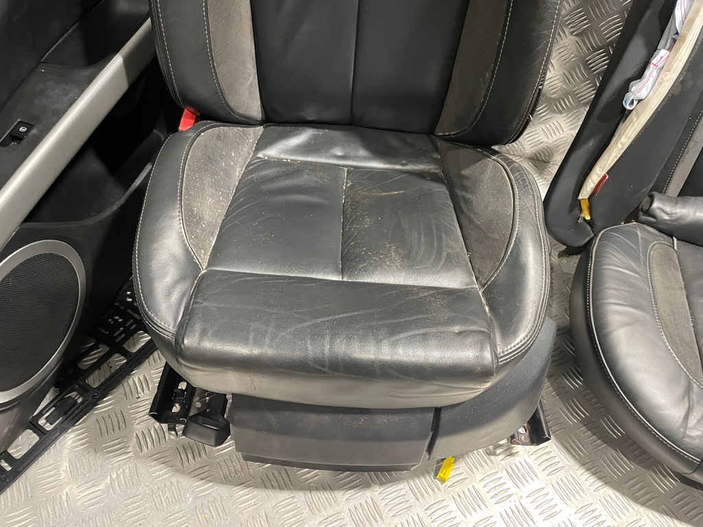 фото №6, Сиденья подогрев заднее сиденье обшивки салон кожа seat leon ii fr