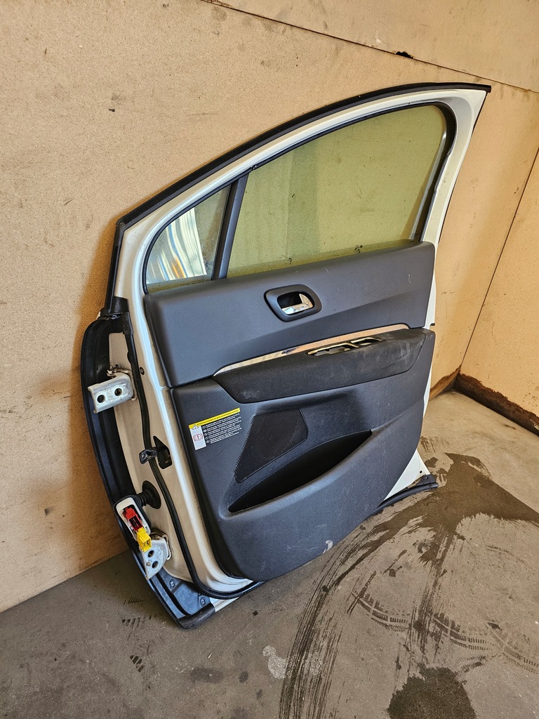 фото №7, Peugeot 5008 i 2010- дверь правый перед правое передние kwed