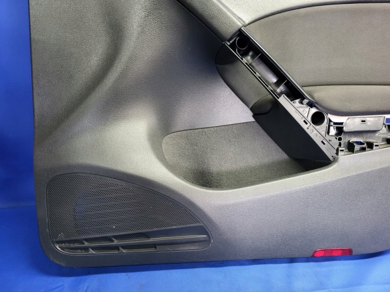 фото №5, Обшивка двері правий перед vw golf vi