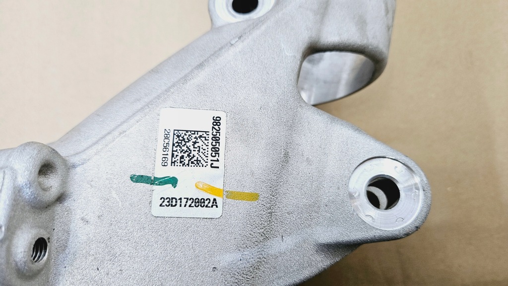 фото №6, Поворотный кулак правый задняя porsche 982 cayman 982505436f