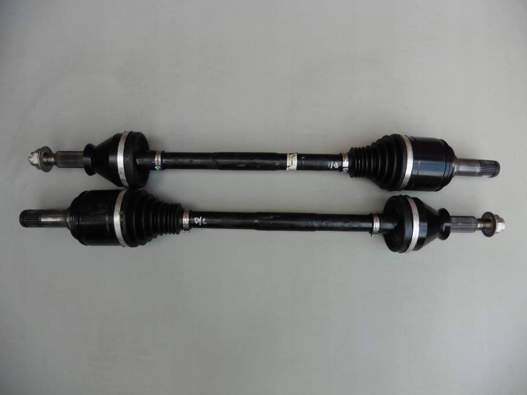 фото №1, Привідний вал правий лівий задня maserati levante 17-20 rok