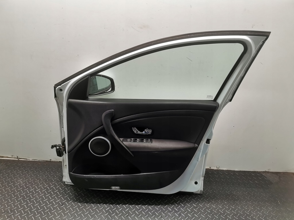 фото №14, Дверь правый перед renault megane iii ov369