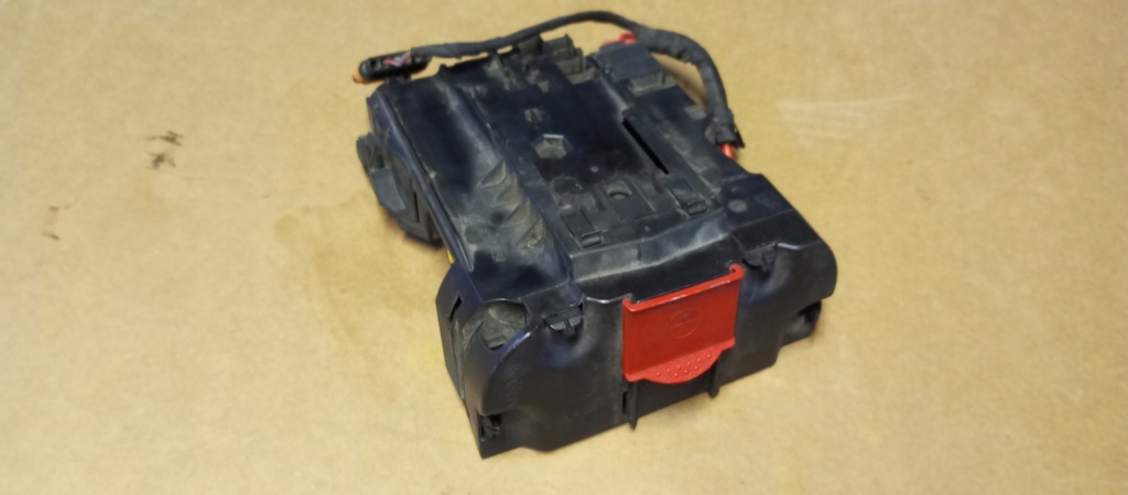 фото №4, Клемма пиротехническая plus mercedes w204