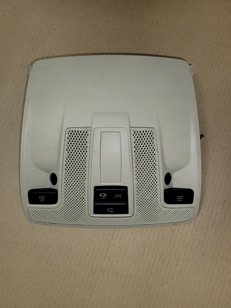 фото №1, Mercedes w176 лампа стельовий