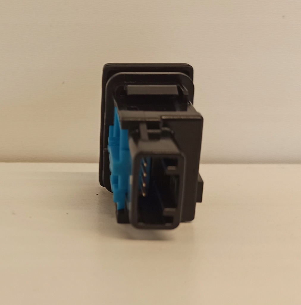 фото №3, Suzuki swift mk8 кнопка