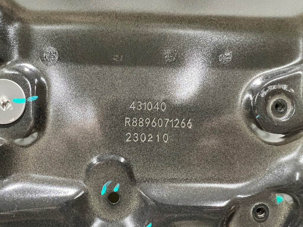 фото №10, Двері праве правий перед lotus eletre