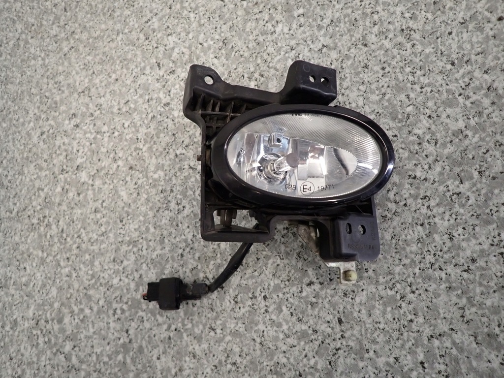 фото №1, Mazda 3 bk 03- противотуманная фара правый