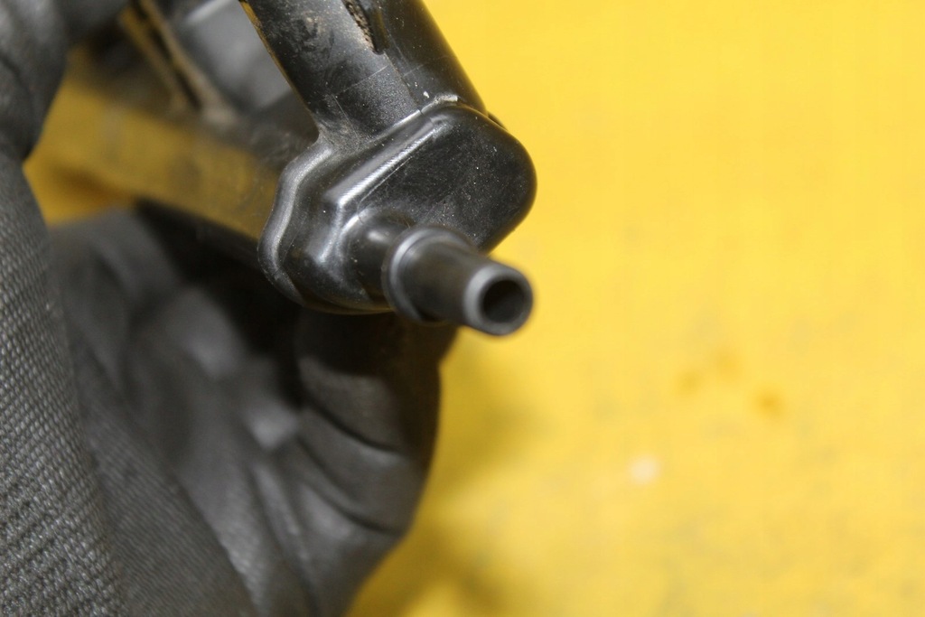 фото №6, Молдинг впрыскная v757564580 peugeot 207 1.4vti