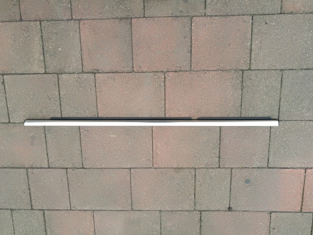 фото №1, Молдинг уплотнитель ---vw tiguan 5n левая задняя хром