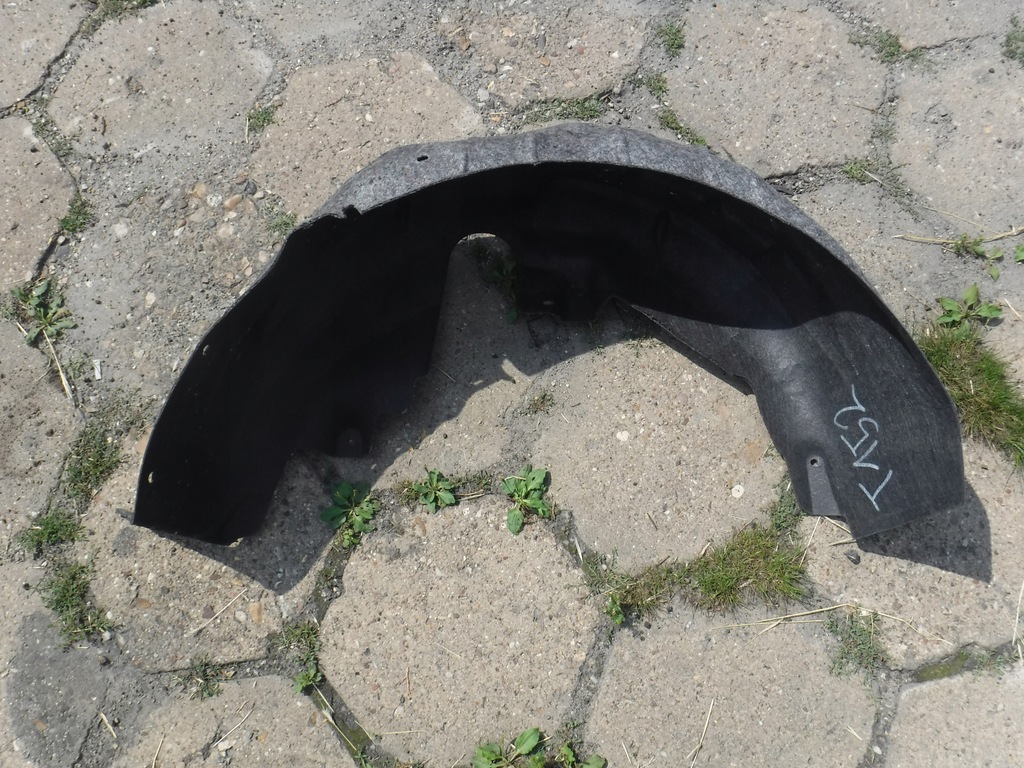 фото №1, Підкрилок правий задня vw golf vii 5g0810972j