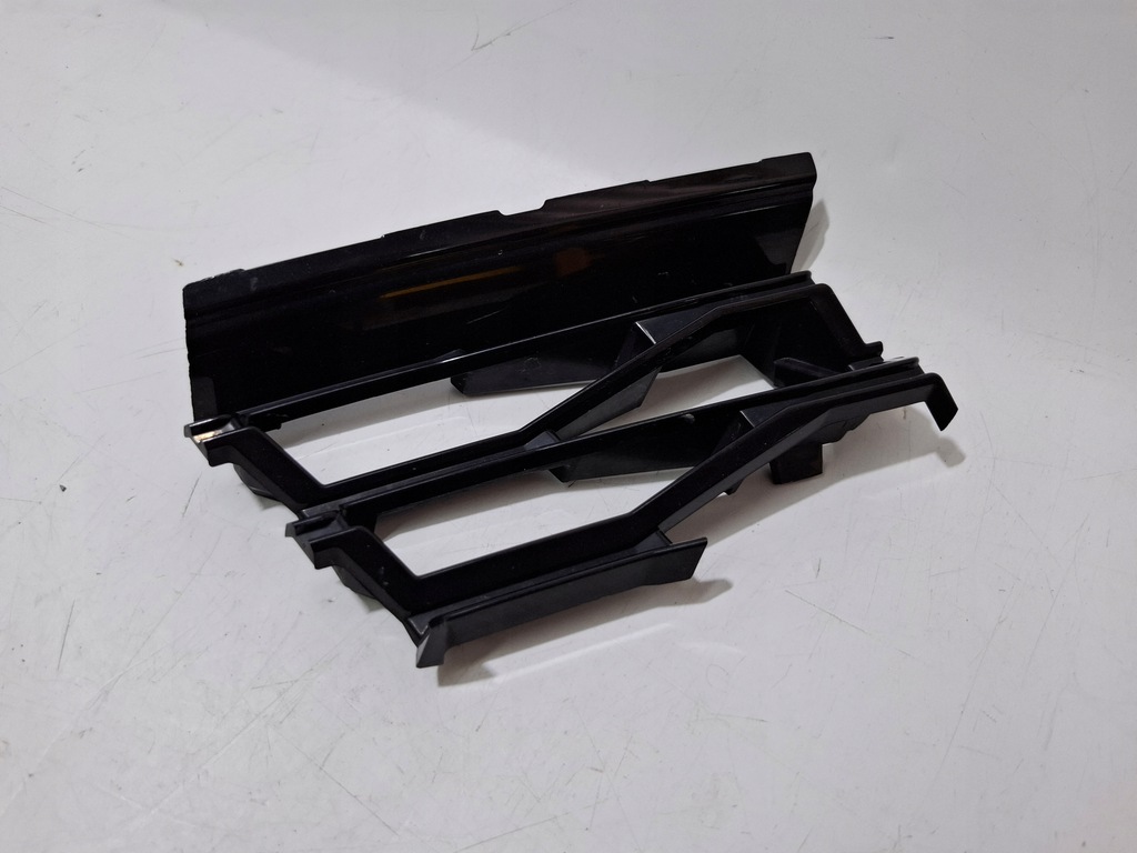 фото №1, Решётка решётка радиатора бампера перед chevrolet camaro 2016- #7576