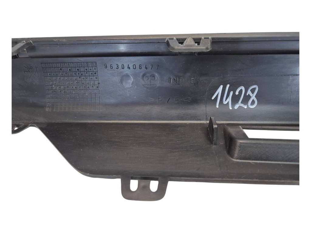 фото №10, Молдинг бампера заднего левый задняя peugeot 406 9630406477