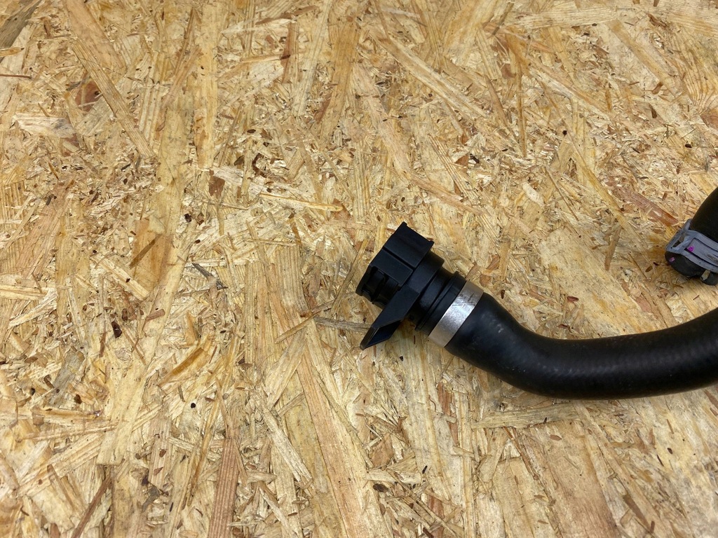 фото №8, Wąż труба шланг wody volvo xc40 ii ev електрик polestar ii 2 31684217