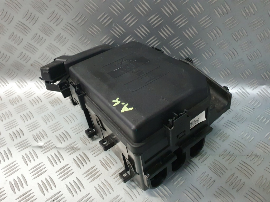 фото №1, Коробка запобіжників bsi основа opel astra k