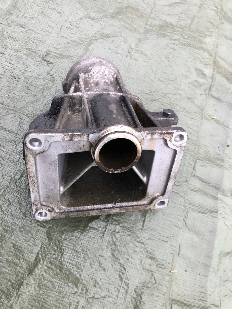 фото №5, Bmw e60 e61 кронштейн опора полуось 7527386