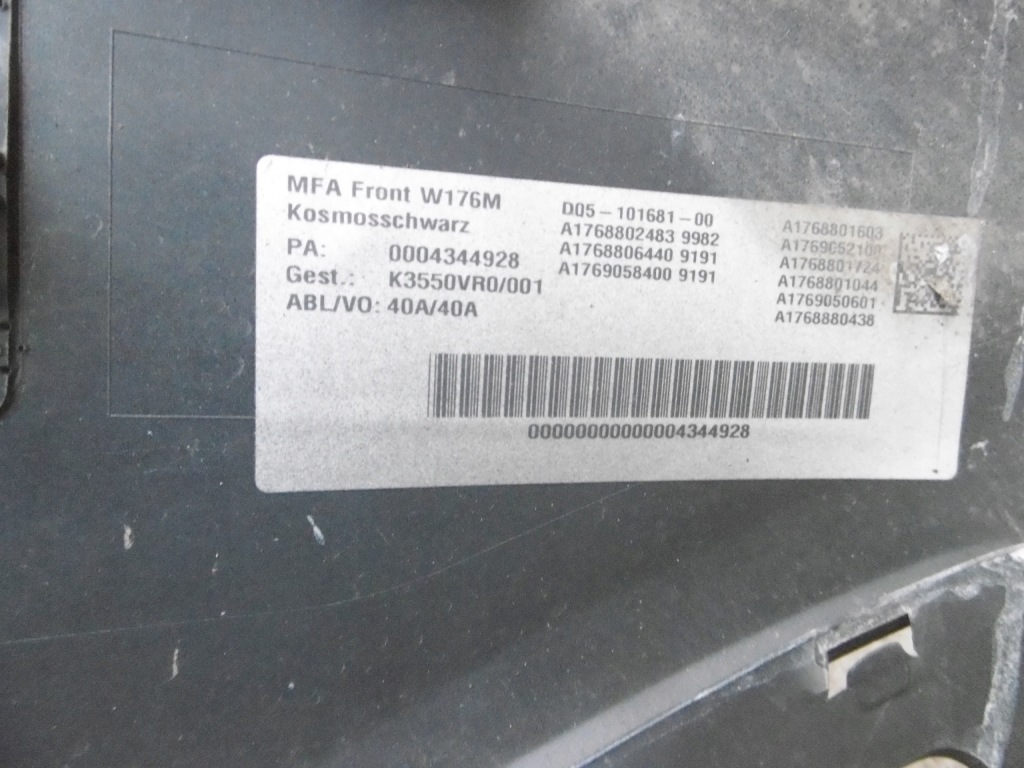 Mercedes a klasa w176 рестайлинг  бампер передний с Разборки