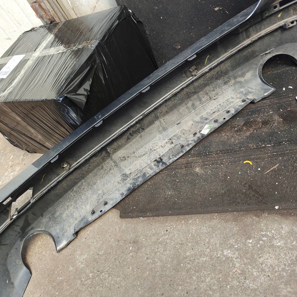 фото №9, Volvo xc60 ii бампер задня накладка pdc