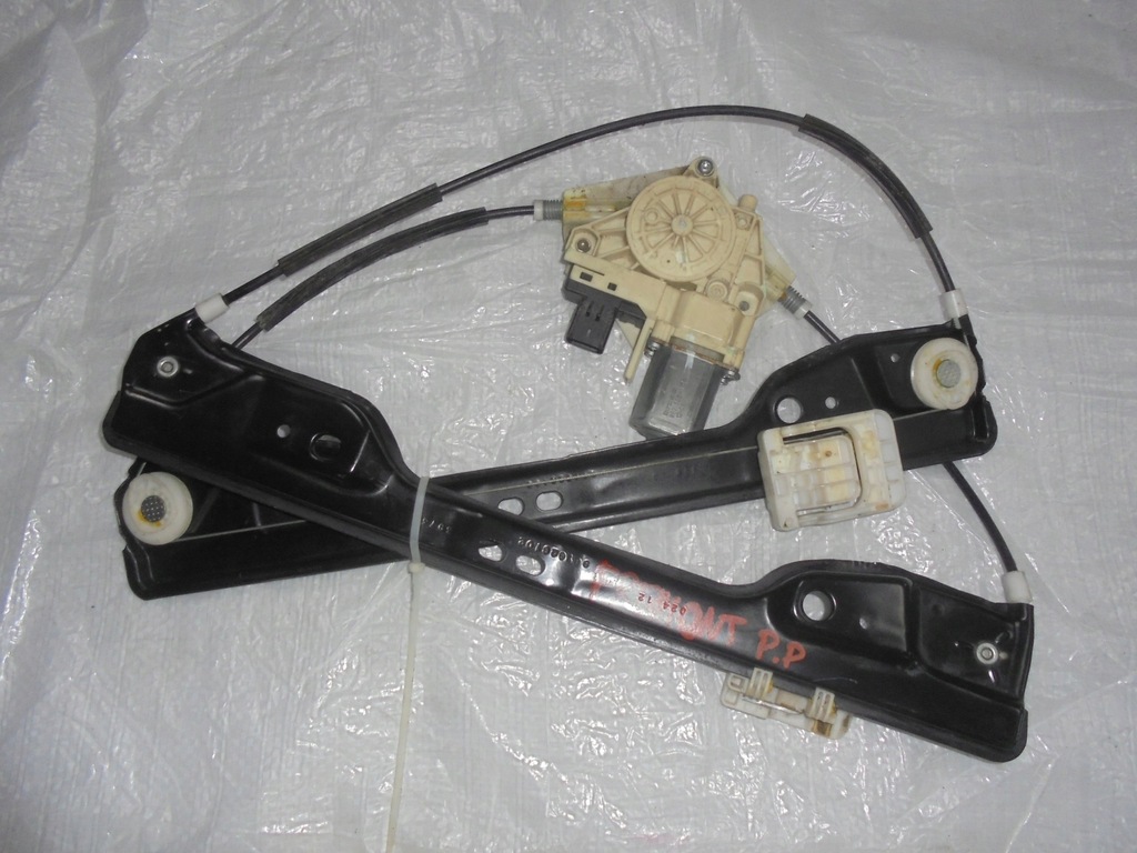 фото №1, Подъемник стекло передний правый fiat freemont